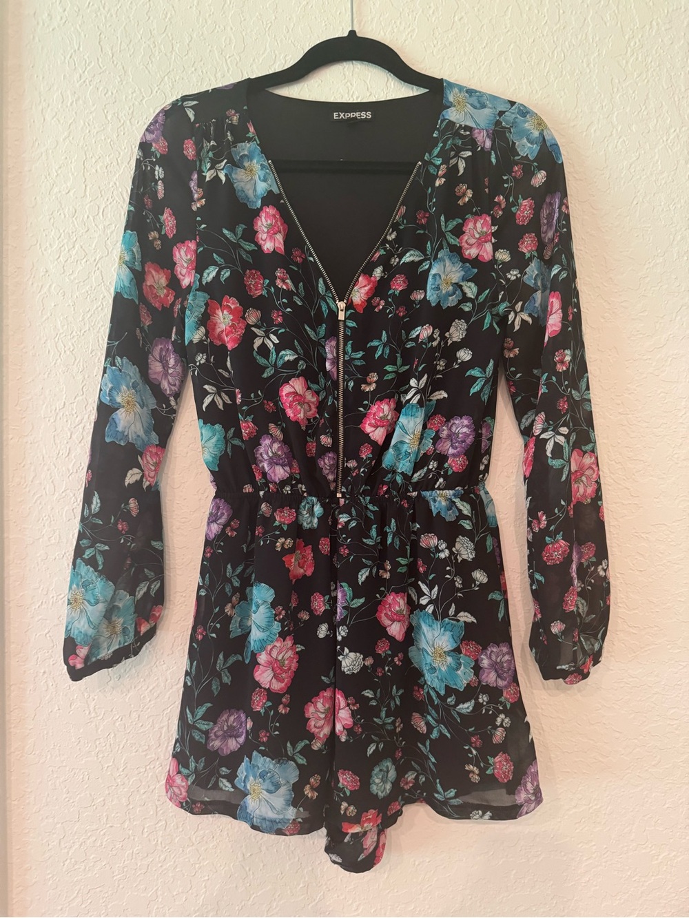 Express Black Floral Zip-Front Tunic